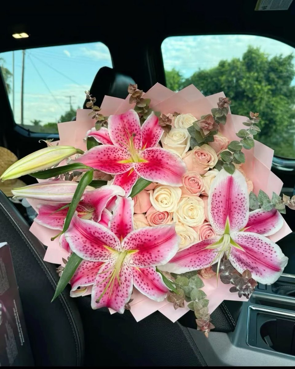 ❀ (@i3moment) on Twitter photo 