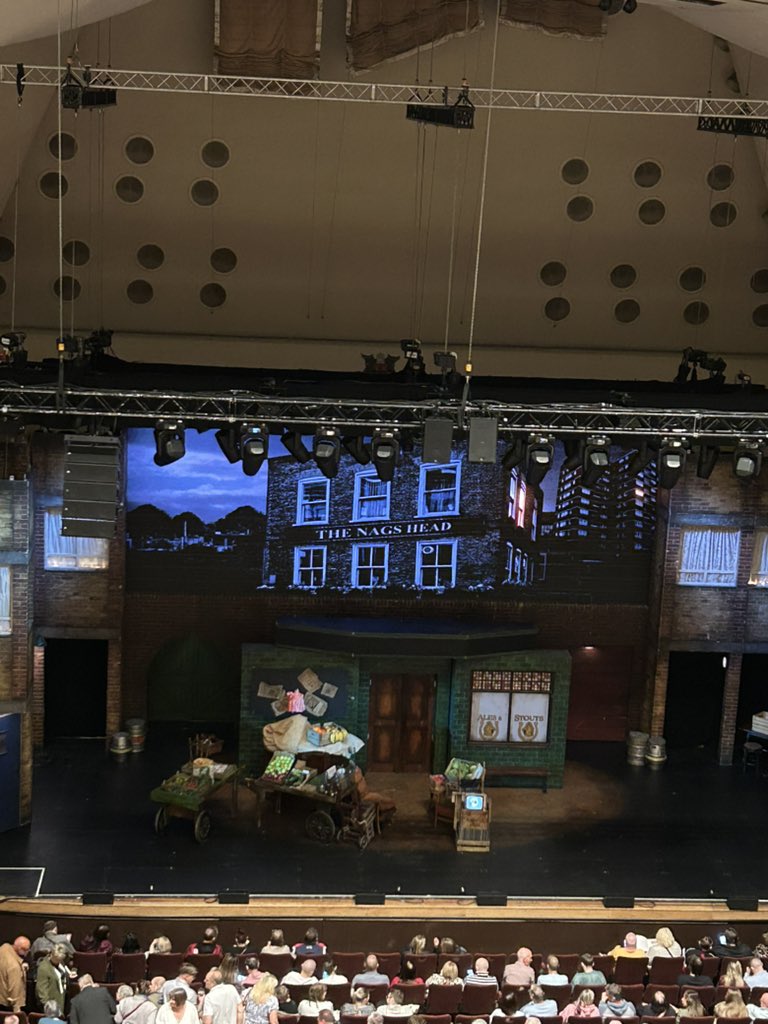 Mid week theatre trip just before the exam season starts. 

#onlyfoolsanhorses