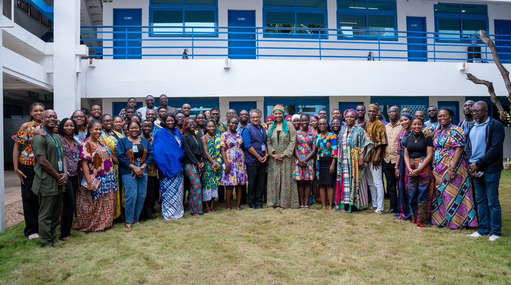 UNDP Ghana (@undpghana) on Twitter photo Weโre happy to host <a href="/ahunnaeziakonwa/">Ahunna Eziakonwa</a>, our Regional Director.
ย
She commended us for being agile, delivering on targets & the value of such a young #Ghana office. We reflected on strategic priorities & aligned on delivering impact.
ย
#ExecutiveLeadershipGH
#LeadershipReImagined Weโre happy to host <a href="/ahunnaeziakonwa/">Ahunna Eziakonwa</a>, our Regional Director.
ย
She commended us for being agile, delivering on targets & the value of such a young #Ghana office. We reflected on strategic priorities & aligned on delivering impact.
ย
#ExecutiveLeadershipGH
#LeadershipReImagined