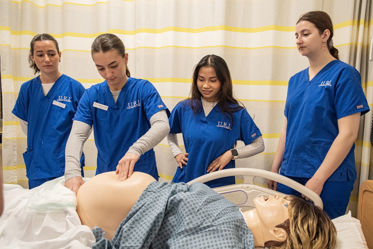 There's still time to help support the next generation of health care professionals on today's #URIDayofGiving! Please consider a gift directly to the College of Nursing here: cutt.ly/3rf8MsU4