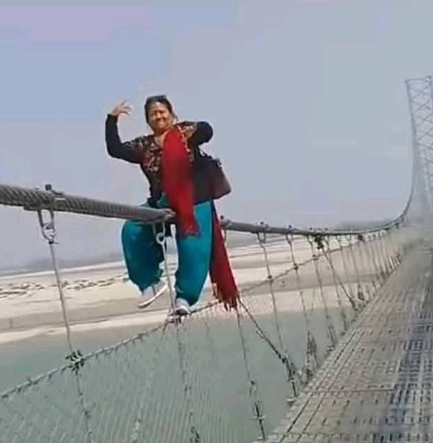 Only_Dhirendra's tweet photo. उमेर पचपन्न [५५] का फिर भि दिल बचपन् का....भनेको यही हो 👌🤪

तस्विर सौजन्य:सामाजिक सञ्जाल https://t.co/DJBjg3L2If