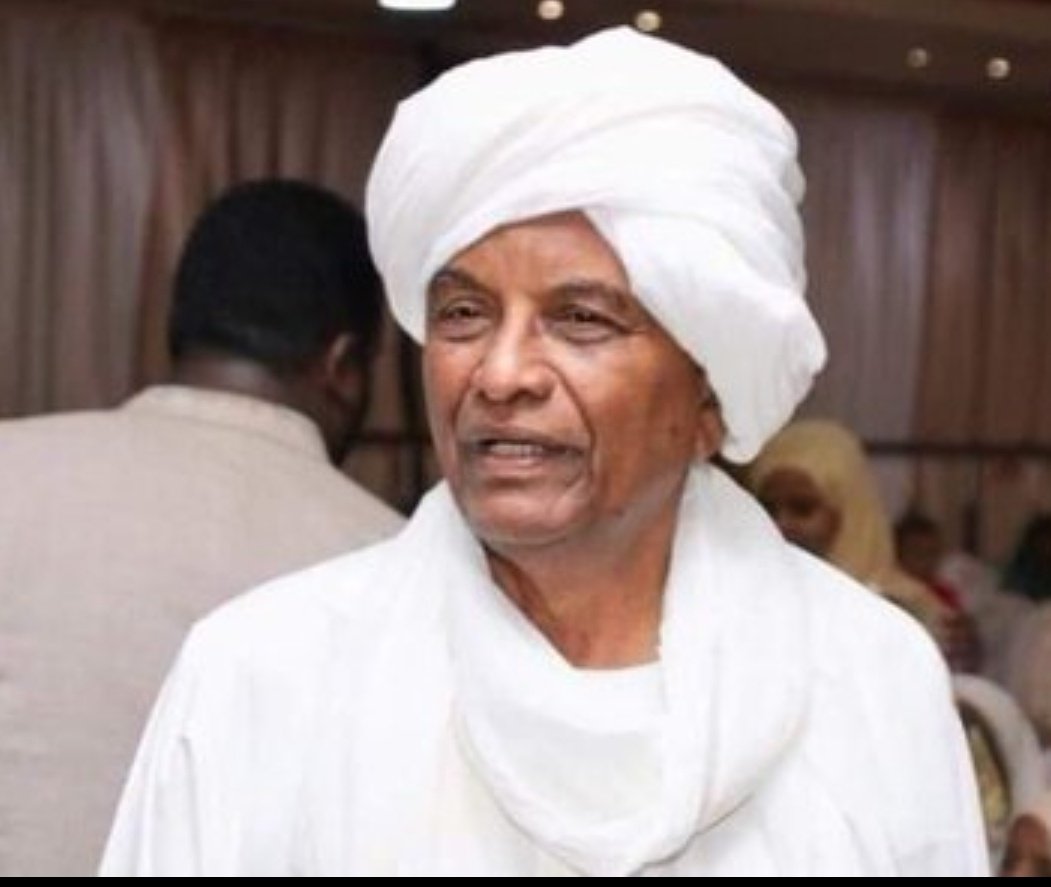 يقول تاجر سوداني:*
*كنت أعمل في التجارة مع صديقي السعودي (سعود) في مدينة بريدة...*
*وفي ذات يوم ذهبت لصلاة الجمعة في الجامع الكبير كعادتي ...*
*فقال الإمام:* *الصلاة على الجنازة...*
*فتسائلنا من هو المتوفى