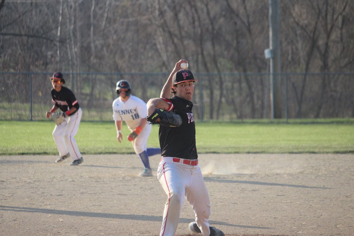 Congratulations to Keegan Gudde for setting the school record for most wins (since pitch count began) picking up his 12th win of his career last week vs East Buchanan!