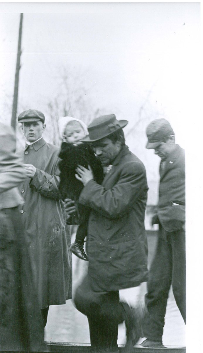 farmanddairy's tweet image. EXCLUSIVE: Stark SWCD stormwater inspector Todd Clark takes us back to the Flood of 1913 in Massillon, Ohio, and explains how that devastating event kickstarted Ohio’s journey toward smarter stormwater management.
farmanddairy.com/news/ohios-wor…
#StormwaterAwarenessMonth