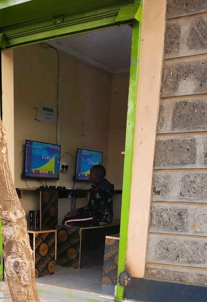 C_NyaKundiH's tweet image. This is very worrying #Aviator.