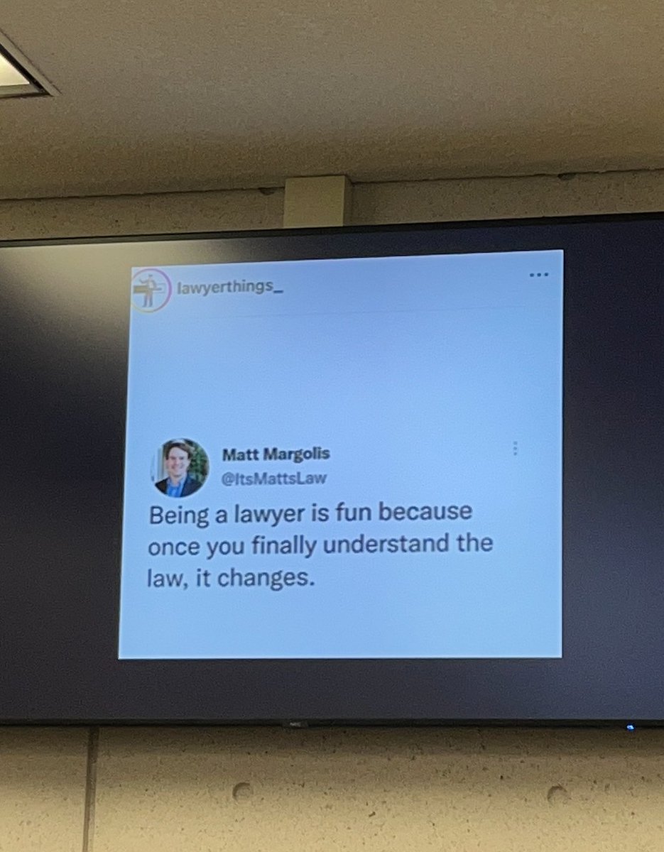 kahden_mooney's tweet image. Spotted in my New Tech Regulation class today. Cc: @ItsMattsLaw