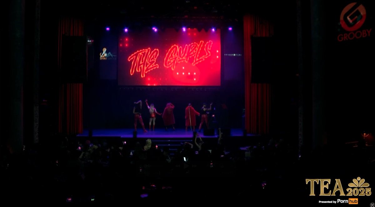 Missed the TEAs? No sweat. 

We have video of the awards show up on the website! 

Here's part 1: media.theteashow.com/media/scenes/2…
