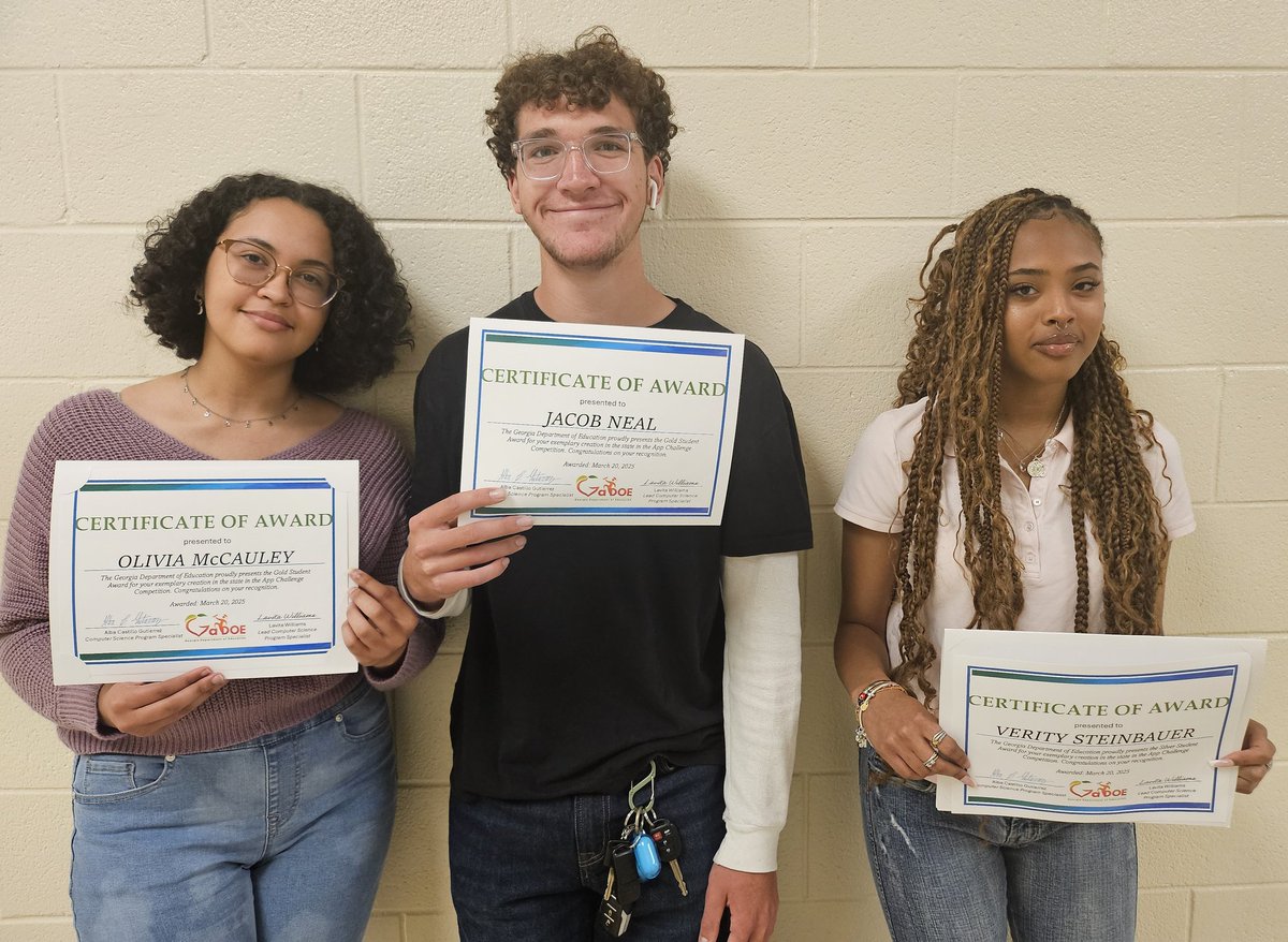 Olivia, Jake and Verity were winners in CS4GA App Design Competition with their Apps about mental well-being and healthy habits. <a href="/ctae_pcsd/">CTAE.PCSD</a> <a href="/AP_CoachHodge/">Darius Hodge</a>