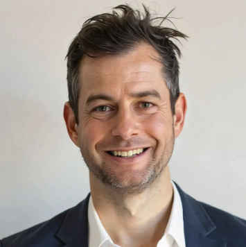 How can we expand access to fertility drugs?

Howie and Harlan welcome Evan Sussman, the CEO of Granata Bio, which aims to bring IVF and fertility drugs that have been proven in other markets to the United States.

Listen now to Health &amp; Veritas: yalesom.io/4jvRju4