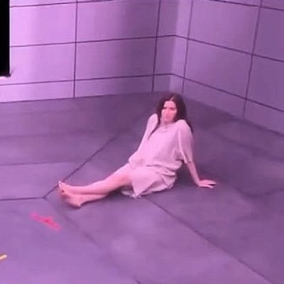 #NuevaFotoDePerfil every one else has my pfp so I'm quitting