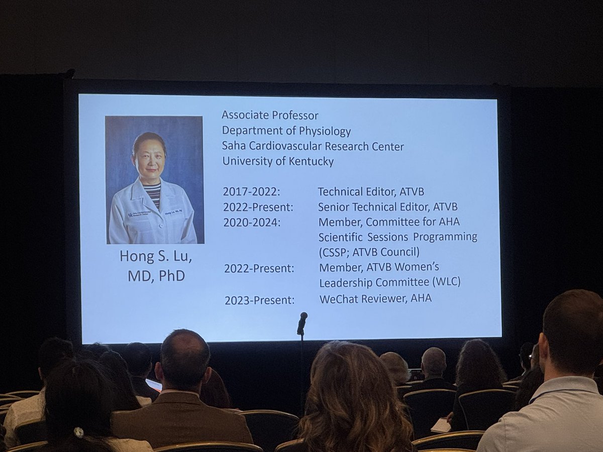SamTyagiMD's tweet image. Congrats to Dr. Hong Lu on receiving the first Dr David Dichek Mid-Career Investigator Award at #VascularDiscovery25 for her research on Aortic disease! #AortaEd @GillKentucky @UK_HealthCare @UKYMedicine