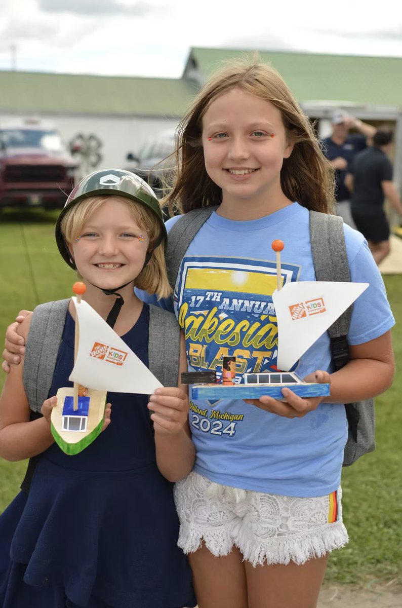 BNI_Foundation's tweet photo. Recent Givers Gain Grant recipient Vetlife offers a variety of no-cost resources and programs to veterans in Michigan. They used the grant funds to provide backpacks full of school supplies to veterans' children at their Vet Fest event.
#BNIFoundation #BusinessVoices #giversgain https://t.co/aomg9VhBJB