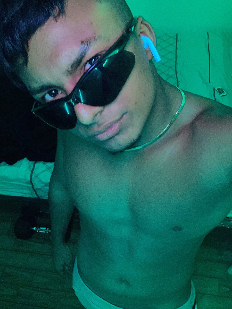 onlyfans.com/luisjavier19