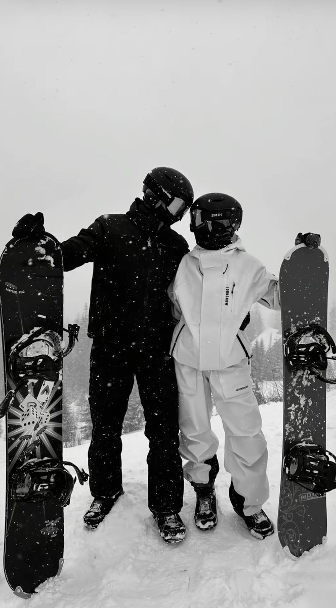 بحر 🌊 (@butterflless) on Twitter photo 