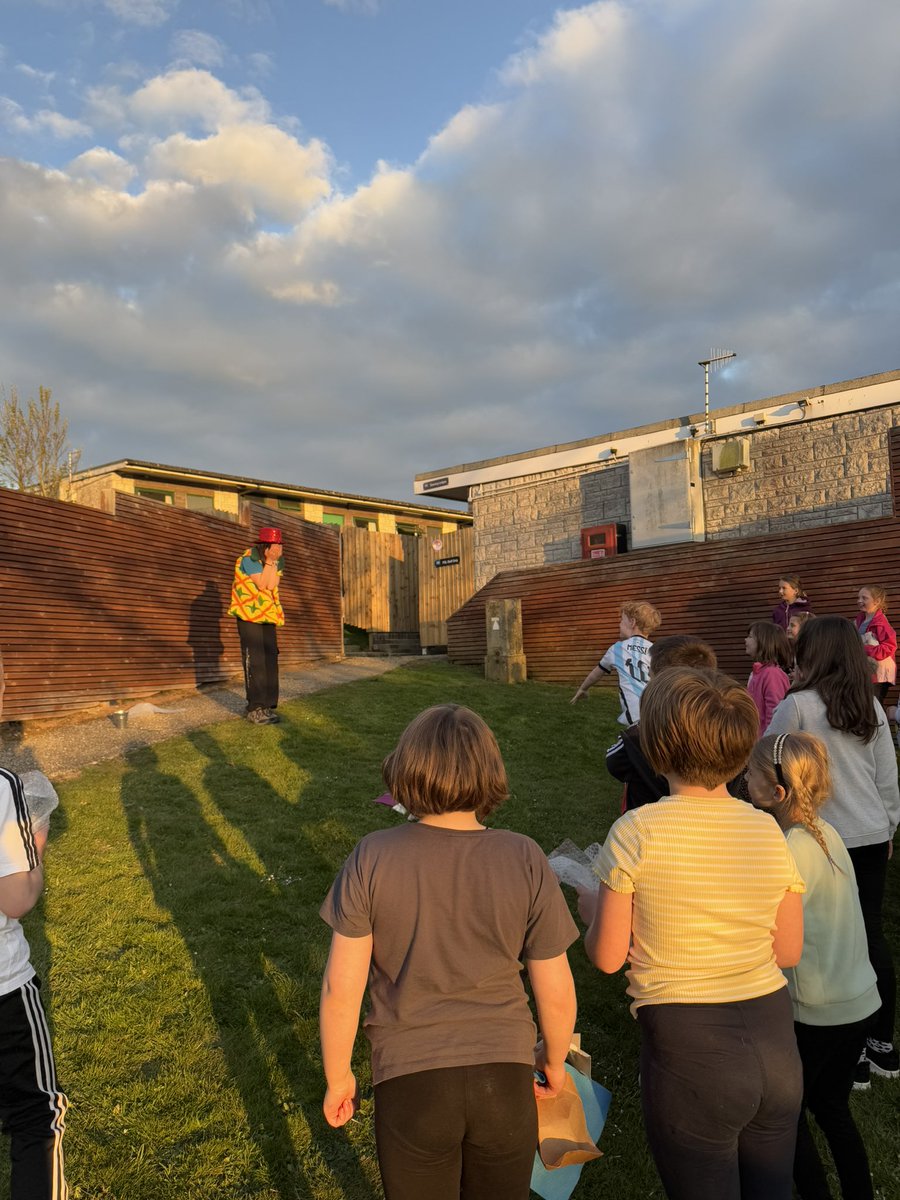 Huish Episcopi Primary School tweet media