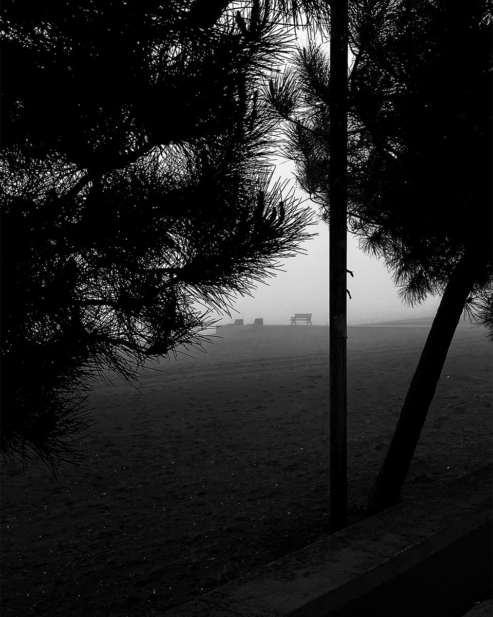 Emptiness is sometimes everything.
 #MassMoments

📷 <a href="/kereminanx/">Ki</a> 

 Silence Through the Fog © 2025 by KeremINAN | Mass.Platform is licensed under CC BY-NC-ND 4.0