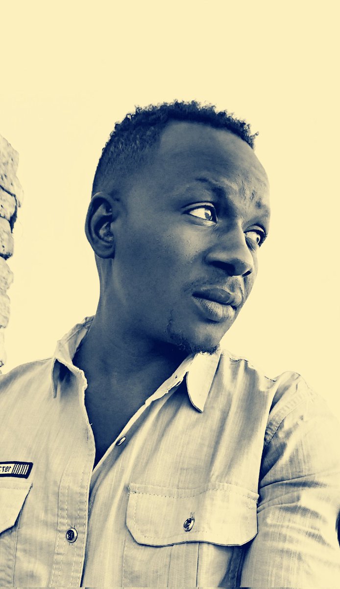 الحياة أقصر من أن نقضيها في ما يرهقنا دون فائدة. الراحة النفسية أهم من إرضاء الآخرين على حساب أنفسنا. هل لديك موقف معين جعلك تفكر بهذه الطريقة؟

#اقتباسات #حكم #تفكير #عقلية_ناجحة #كلمات_عميقة #تصميمي #حكم_وأمثال #خواطر #اقتباسات_من_الواقع #عبارات #علم_النفس #عزة_نفس #تحفيز