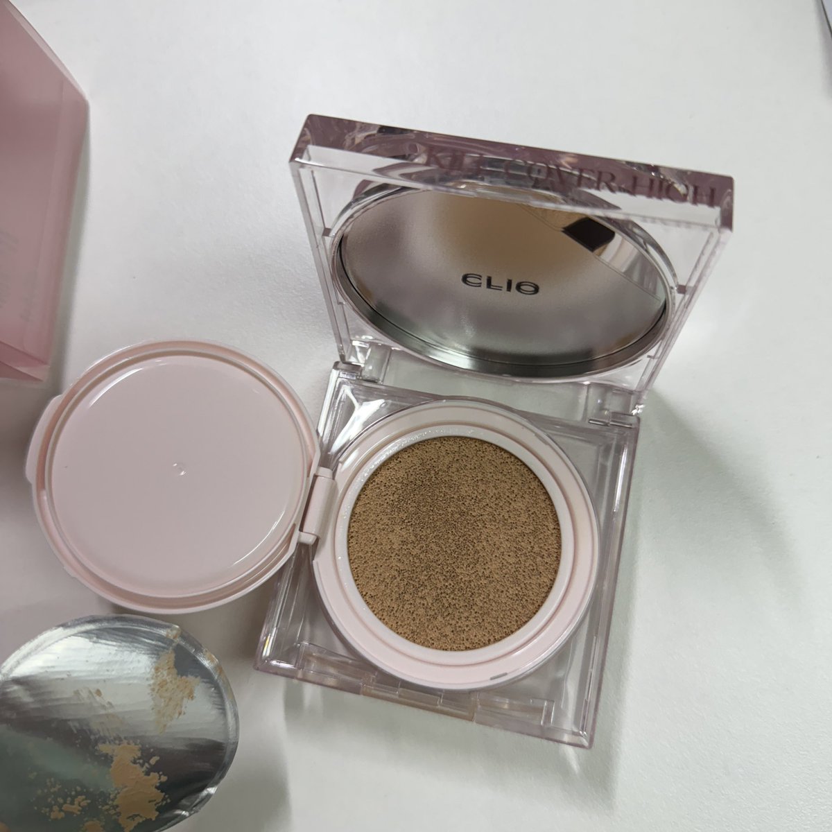 koonsinsuk's tweet photo. 65. ￼Clio Kill Cover High Glow Cushion
เบอร์ 04 ตลับจริง+รีฟิล ลองใช้ครั้งเดียว
400 บาท (จาก890)

#ส่งต่อคสอ #ส่งต่อคสอมือ2 #ส่งต่อ #ส่งต่อเครื่องสําอาง #ส่งต่อเครื่องสำอางมือสอง #เครื่องสําอางมือสอง #คสอเกาหลี https://t.co/APyHFiI1cQ