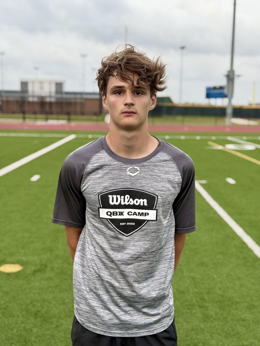 <a href="/gaving2028/">Gavin Graves QB 2028</a> ,QB
C/O ‘28

HS: Shadow Creek

Can sit back in the pocket &amp; pick a defense apart, at the same time if the pocket floods, he can escape down field for positive yards.

Utilizes play action &amp; very cerebral🧠 w/ his reads/progressions.

Strong💪 arm, pinpoint accuracy🎯.