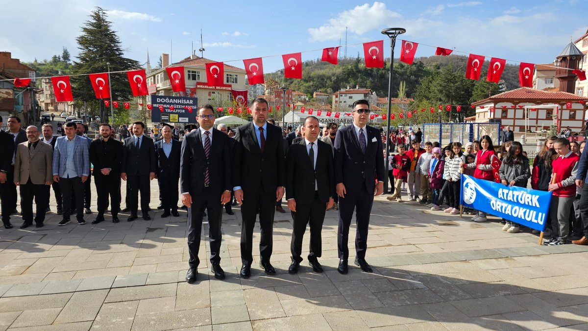 ALZTOKLU's tweet photo. 📍Doğanhisar Meydanı

23 Nisan Ulusal Egemenlik ve Çocuk Bayramı ile Türkiye Büyük Millet Meclisi’nin 105. kuruluş yıl dönümünü büyük bir coşkuyla kutladık. https://t.co/zLMoeCahbV