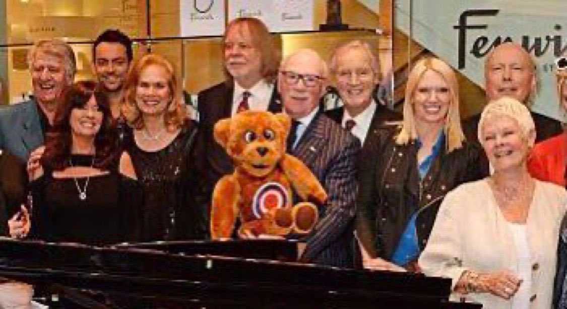 vickimichelle's tweet photo. Happy Heavenly Birthday Fabulous Ed Stewart. Brilliant Presenter, Lovely man Great memory at @ActingforOthers Event. #EdStewart #Stewpot #DameJudiDench @thevalerieleon @GrumpyOldRick #RogerDeCourcy #NicholasParsons #AnnekaRice #JulianFellows #BenForster @ActingforOthers #StGeorge https://t.co/0OwrpuaoG5