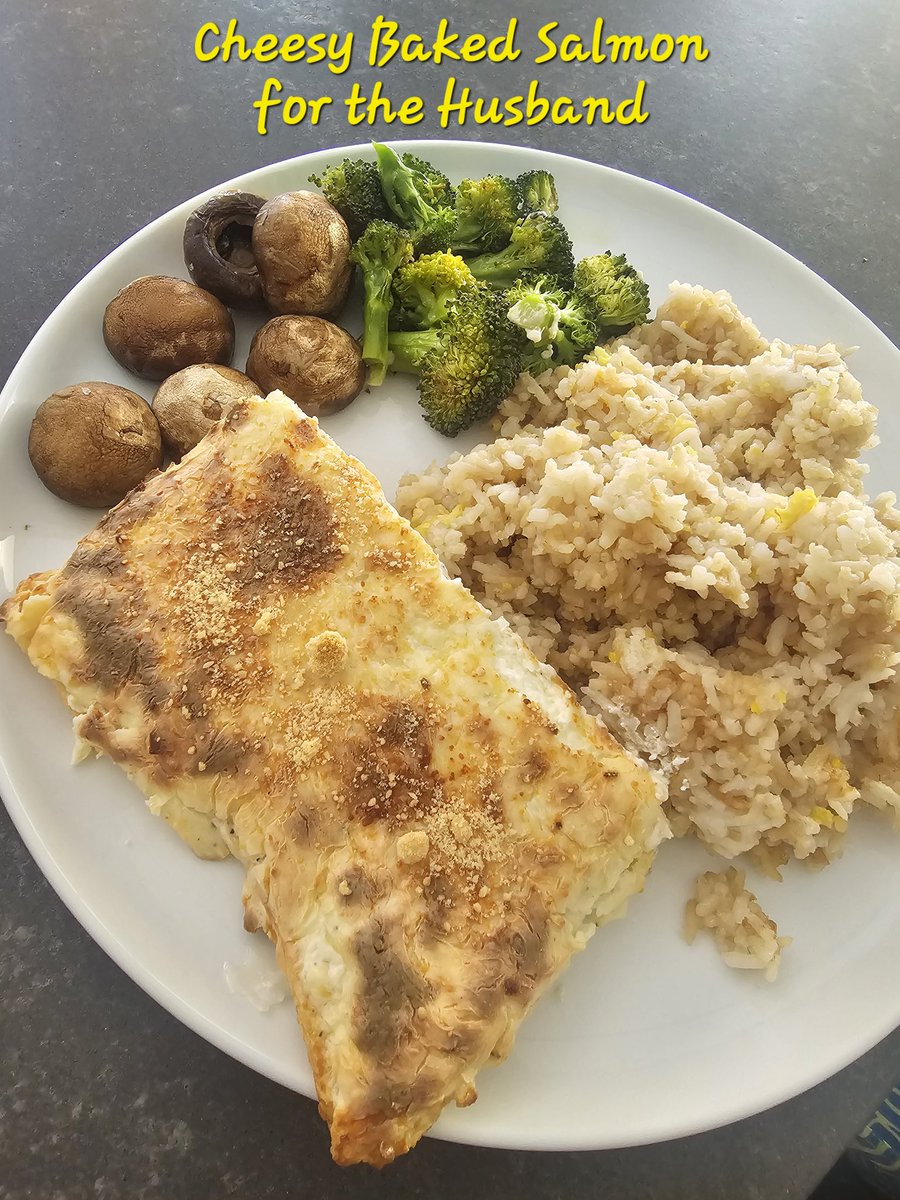 kimmyjusay07's tweet photo. Choose your fighter lunch edition! π©βπ³π
#CookedWithLove
#KimCooks https://t.co/42OJzCO0Nr