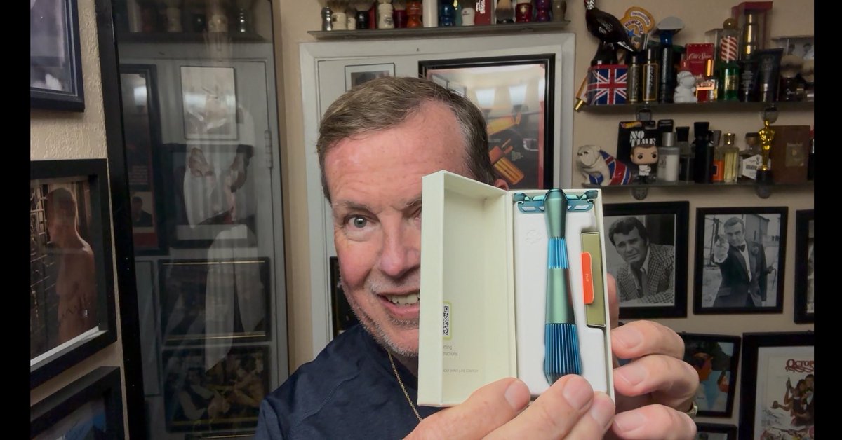 kenkirkup's tweet photo. New Spruce Thorn Razor, Spruce Soap, Leaf Blades, Ever Ready Brush & Eau Sauvage Aftershave…Video coming soon to YouTube.
https://t.co/EUFgCOCZ2G
#kensurfs #wetshaving #wetshave #shaving #shave #dior #proraso #leafshave #firstlineshave https://t.co/BwbhcD511o