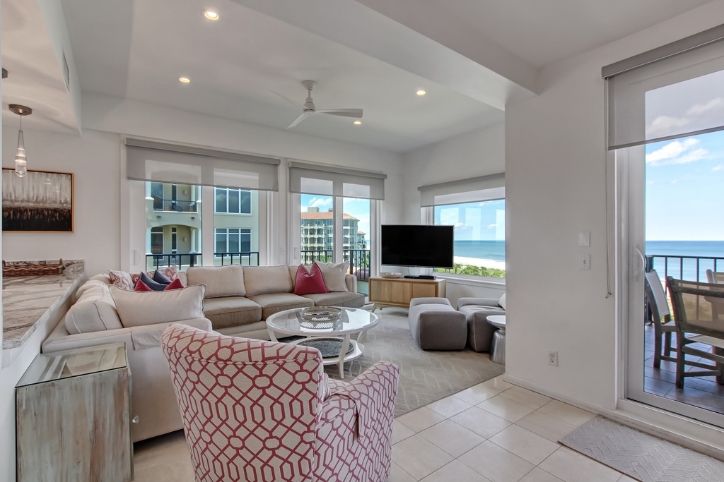 AmeliaPrimeRent's tweet photo. Are you ready to enjoy #Amelia #Island? Spend your next #holiday with us, we have a wide Collection of #luxury #vacation #condos. Our #oceanfront #condos are located right on the beach with stunning sea views. For more details.
https://t.co/6JsjmYatTI
#AmeliaPrimeCondos #Vacation https://t.co/xJxFXocUZ2