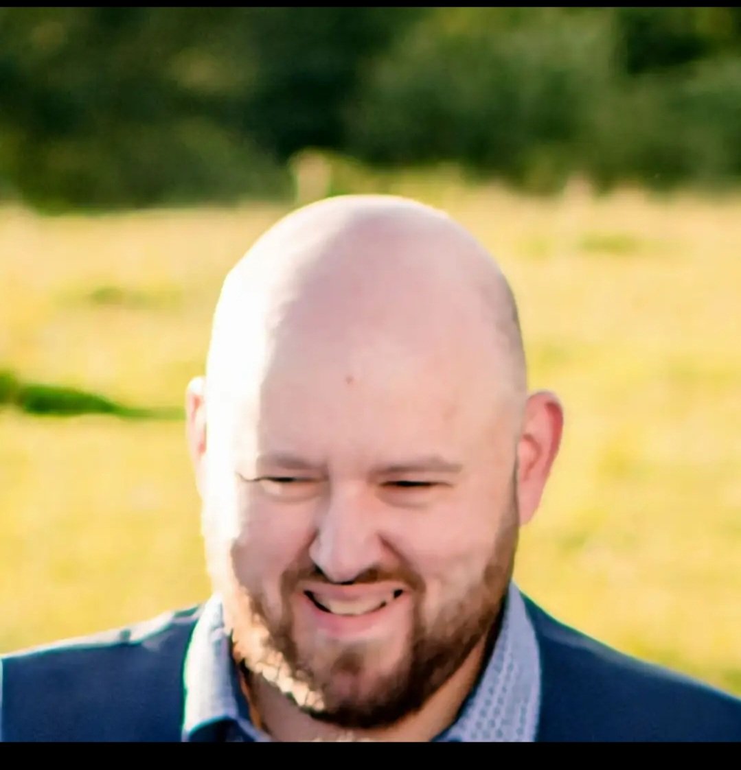 This Saturday, we will have a minutes silence for committee member Gordon Ross. Gordon passed away on the 17th of April at Strathcarron Hospice after a tough few years of illness. Gordon will be buried on Tues 29th from the Church of God at 1pm.  💔