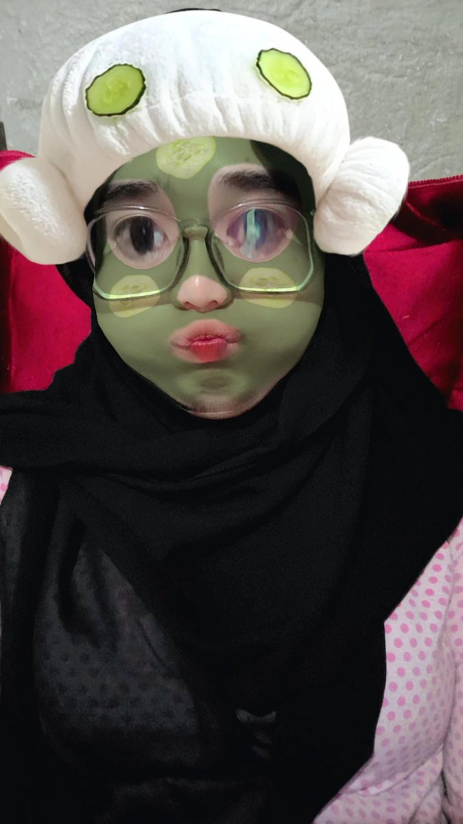 cdfghtef's tweet photo. Helow im back
#cderjilab #cder #cderindo #cderhijab #cdersissy https://t.co/cqI67rc2WL