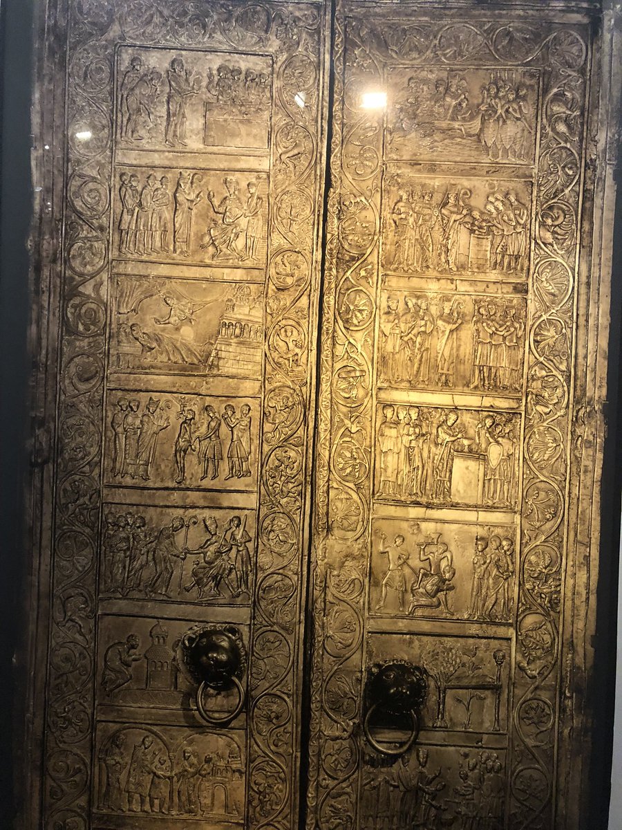 HeatMaestro's tweet photo. @PortalHistory At Polin museum https://t.co/CD2bSdg8iB