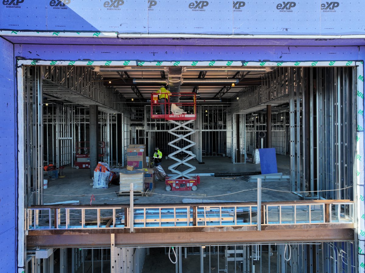 edconinc's tweet image. At @irmohigh in @lexrich5schools, we are busy constructing the new East Wing Addition&apos;s bridgeway, finishing the roof, and laying the brick veneer. Swipe to see an update on our progress 👉 

#schoolconstruction #irmohighschool #irmosc