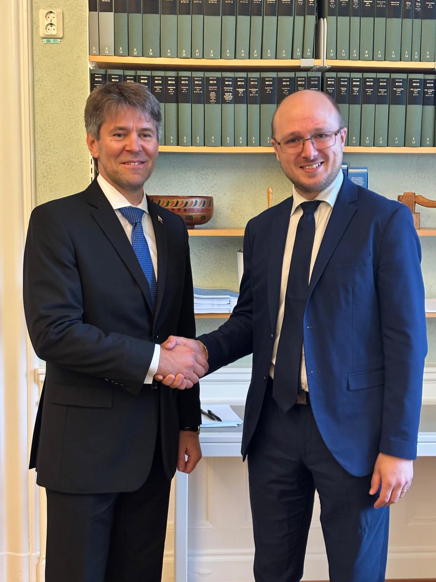 Marek Eštok tweet media