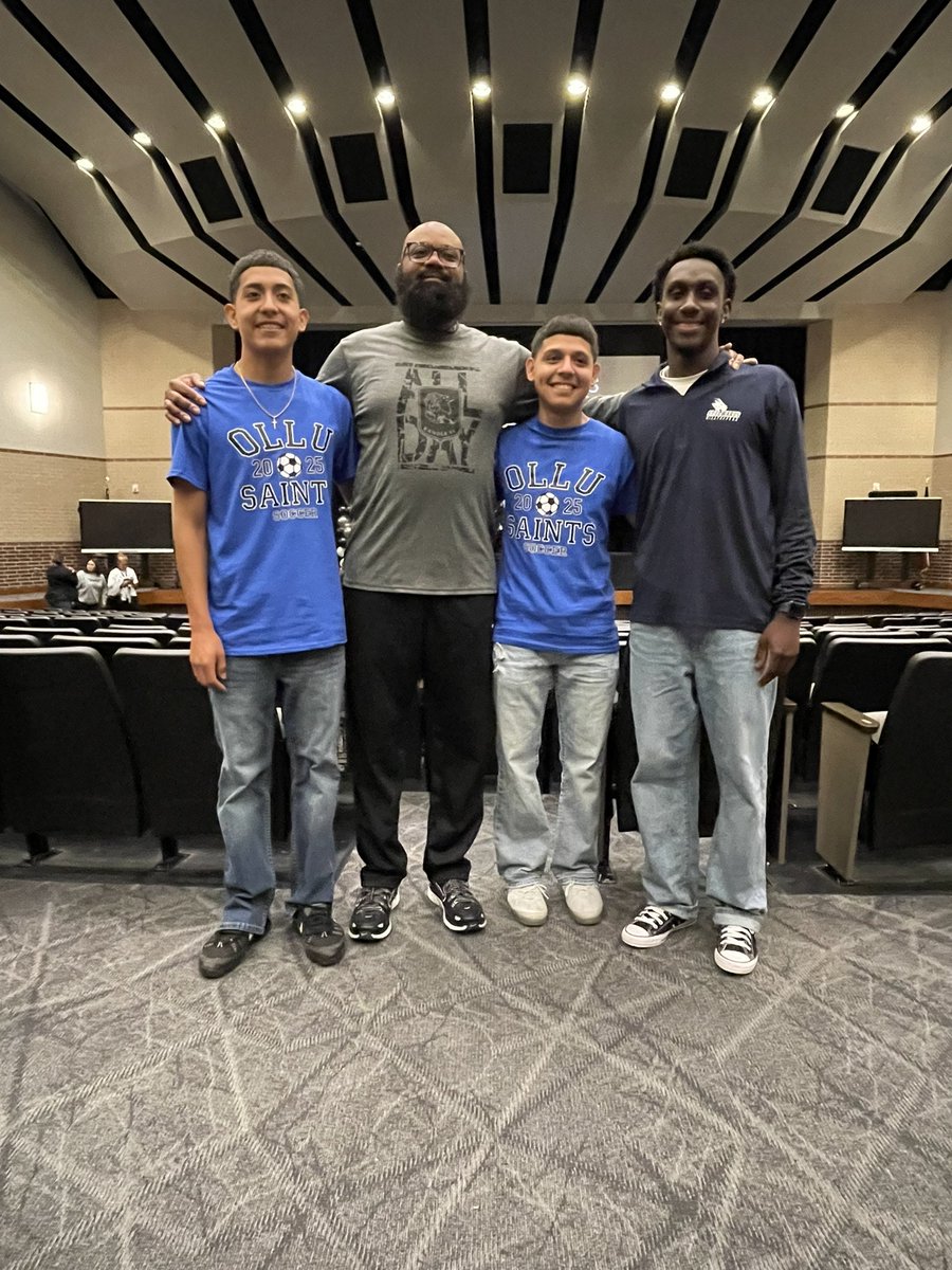 JacksonStubbs4's tweet image. Thankful for my soccer brothers. I’ll never forget you and the legacy we built at @RandleBSoccer 

Be great! ⚽️