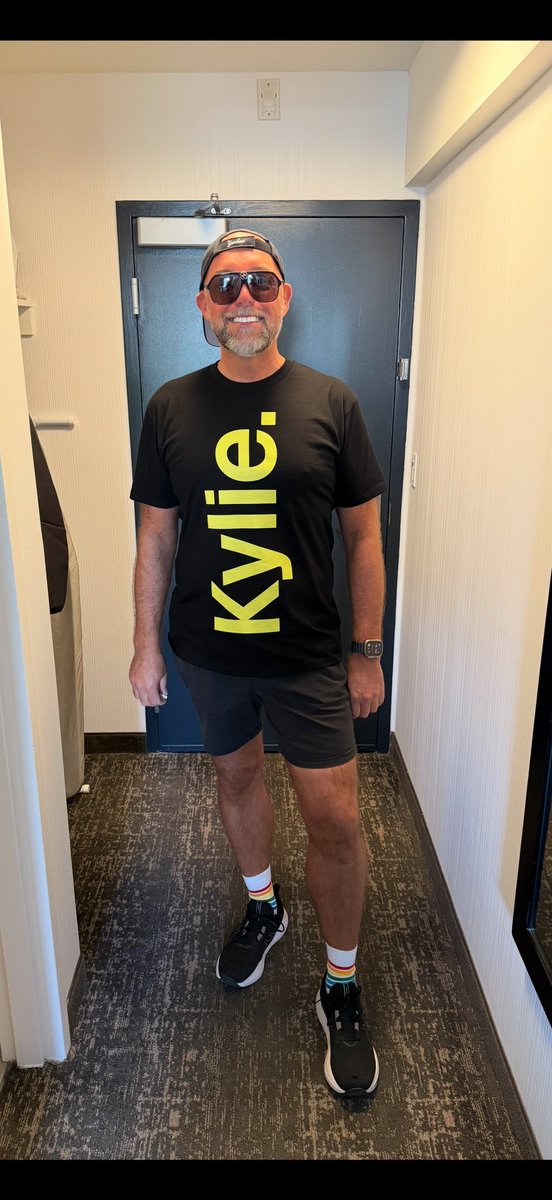 DeanoEarl's tweet photo. @kylieminogue came all the way from UK to see you at the #Tension tour! 
As always you served us absolute love and perfection 🙌🏻

#lover since 1987! 🙏 https://t.co/QpmCj6GwGw
