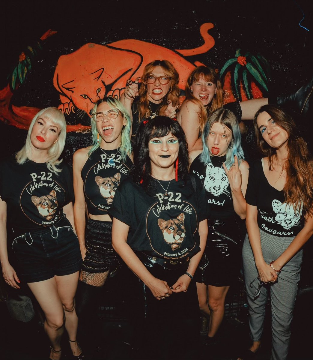 Sonic Wave Magazine (@sonicwavemag) on Twitter photo Arranca la gira de Death Valley Girls sonicwavemagazine.com/arranca-la-gir… <a href="/holycobrasocie1/">holycobrasociety</a> <a href="/Deathvalleygrls/">Death Valley Girls</a> Arranca la gira de Death Valley Girls sonicwavemagazine.com/arranca-la-gir… <a href="/holycobrasocie1/">holycobrasociety</a> <a href="/Deathvalleygrls/">Death Valley Girls</a>