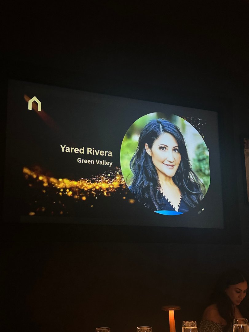 _NicoleTerry's tweet photo. Big congrats to Nicole &amp; Yared for earning Top Producer Awards for Q4 ‘24 &amp; Q1 ‘25! 💫 These two have been on fire—leading with heart, closing deals, and showing up BIG for clients. Thank you SignatureRealEstateGroup for the love! 💙
#TerryGroupStrong #BossMoves #LasVegasRealtors https://t.co/SSwjgz9AJZ