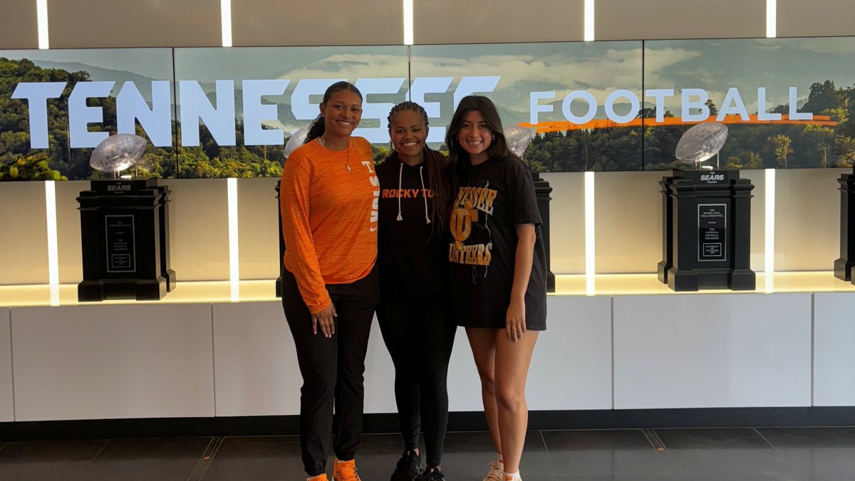 These are always my favorite. 

When <a href="/NFL/">NFL</a> Women's Forum alum send shots of them together in the wild. 

Just some amazing people running football at <a href="/Vol_Football/">Tennessee Football</a>. #forwardprogress