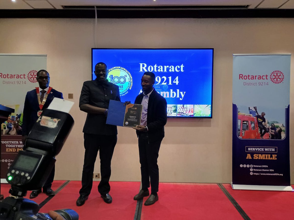Rotaract Makindye West (@rctmakindyewest) on Twitter photo When the district recognizes you, itโs more than an awardโitโs a testament.
Our Immediate Past President, Rwakijuma Sseezi, named Outstanding Assistant DRR at the <a href="/RotaractD9214/">Rotaract District 9214</a> Performance Awards.
He led like a Honchoโbecause once a Honcho, always a Honcho.
#HonchosAt7 #WeLead When the district recognizes you, itโs more than an awardโitโs a testament.
Our Immediate Past President, Rwakijuma Sseezi, named Outstanding Assistant DRR at the <a href="/RotaractD9214/">Rotaract District 9214</a> Performance Awards.
He led like a Honchoโbecause once a Honcho, always a Honcho.
#HonchosAt7 #WeLead