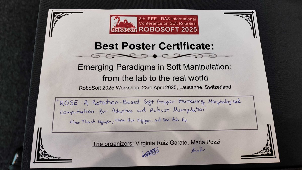 Ho Lab (@lab_ho) on Twitter photo First achievement at #RoboSoft2025 First achievement at #RoboSoft2025