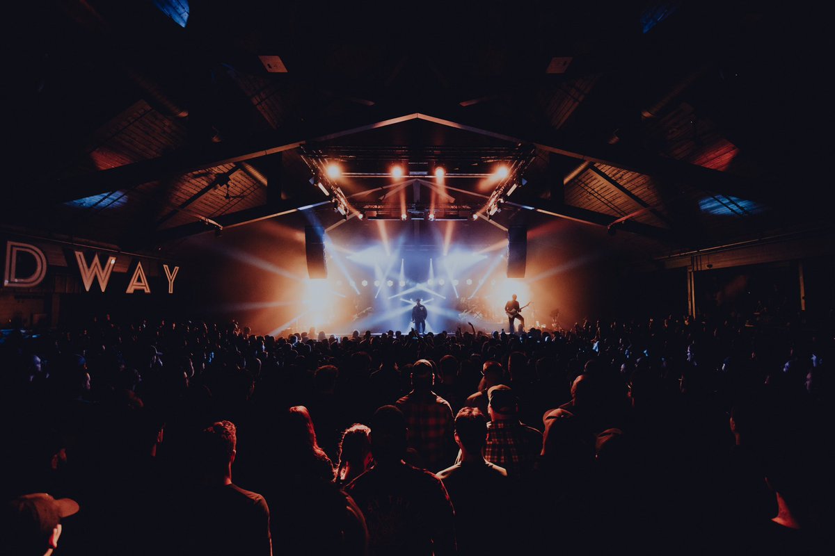 EDMONTON - THANK YOU!

TONIGHT - OUR FIRST TIME IN CALGARY IN 7 YEARS WITH @tdwpband <a href="/kingdomofgiants/">𝐊𝐈𝐍𝐆𝐃𝐎𝐌 𝐎𝐅 𝐆𝐈𝐀𝐍𝐓𝐒 (NEW EP OUT NOW)</a> <a href="/acresuk/">Acres</a> - LESS THAN 50 TICKETS REMAINING

📸: <a href="/BryanKirks/">Bryan</a>