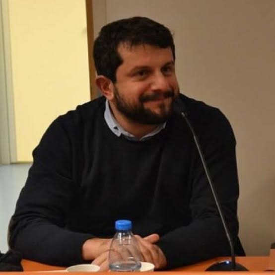 Deprem toplanma alanı olan Gezi Parkı AVM olmasın diye mücadele eden, Gezi direnişçisi ve Türkiye İşçi Partisi Hatay milletvekili Can Atalay hala tutsak.