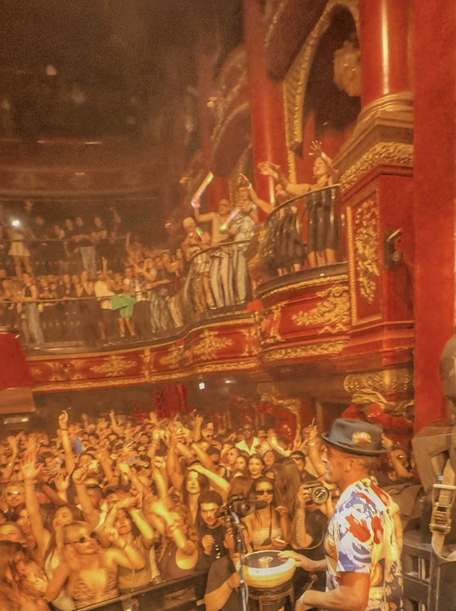 NebatDrums's tweet photo. Big Thanks Koko London 🙏🏽❤️🎶🇬🇧🎉. 
Always good to play for you . 
Koh Thanks HUGEL , Make the girls dance , Koko @KOKOLondon 
#Nebatdrums #Hugel #Makethegirldance #Koko #London #Nebat https://t.co/rid2vF93TC