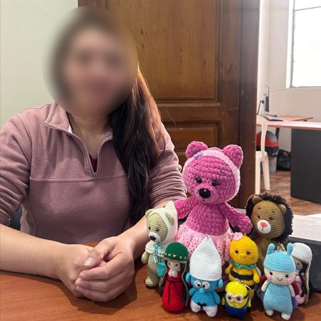 SNAI_Ec's tweet photo. 🛠️#EjeLaboral | #CPLChimborazo N°3
#Zona3 | Gracias a los cursos de tejido que se han impartido en este #CPL, las #PPL pudieron enviar sus manualidades para que se exhiban y se comercialicen en las ferias organizadas por las festividades de Independencia de #Riobamba. https://t.co/c6irtMrAyh