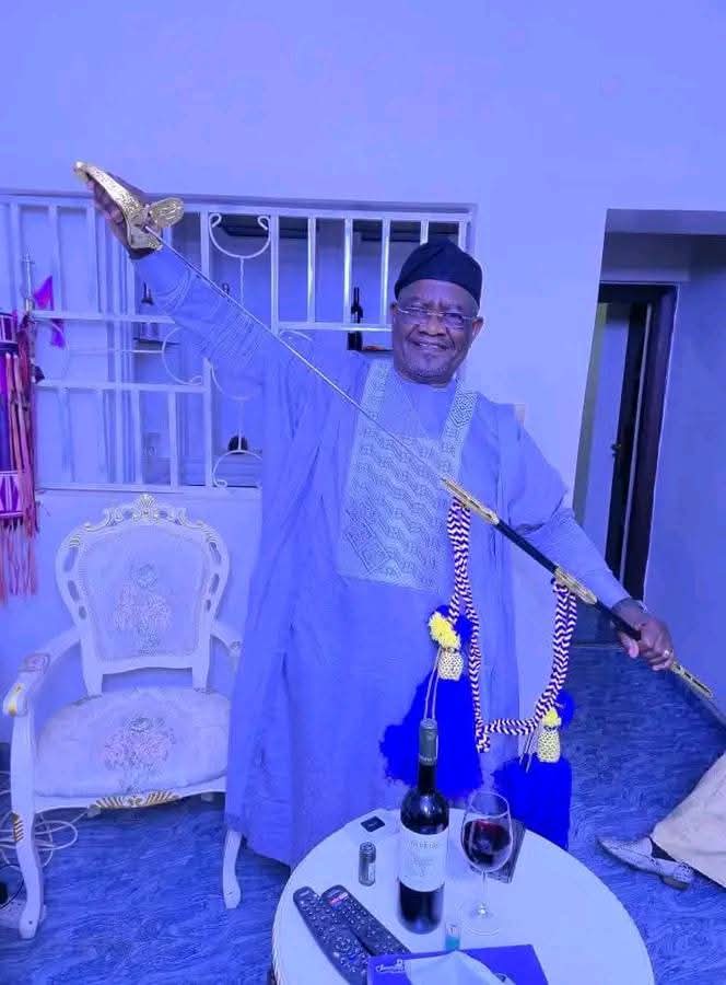 TonyDDestiny's tweet photo. No doubt you sacrificed your personal schedule for the betterment of our dear state first, which can only evolve from an iconic figure in both our community and public service.

Congratulation @kataps_geetee on your titleship as JAGABAN GASHAKA by HRH Alh. Zibairu Hammangabdo. https://t.co/GJTyYKM9aH