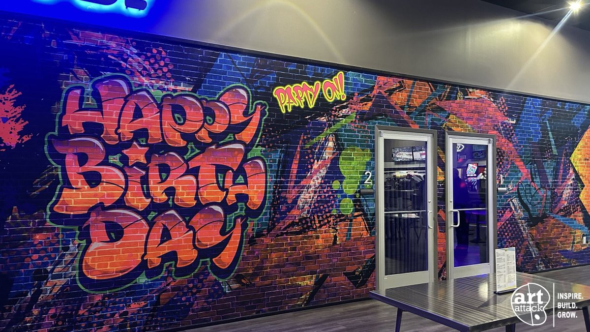 artattackfx's tweet photo. Party rooms, entryways, arcades—any wall can be a wow moment with Art Attack’s HD Graphix! Our bold, high-def designs turn everyday spaces into vibrant, unforgettable environments! #InspireBuildGrow #HDGraphix #Theming #InteriorDesign #PartyRoom #PartyRoomDesign #FunCenter #FEC https://t.co/lD5Dg3O9Lv