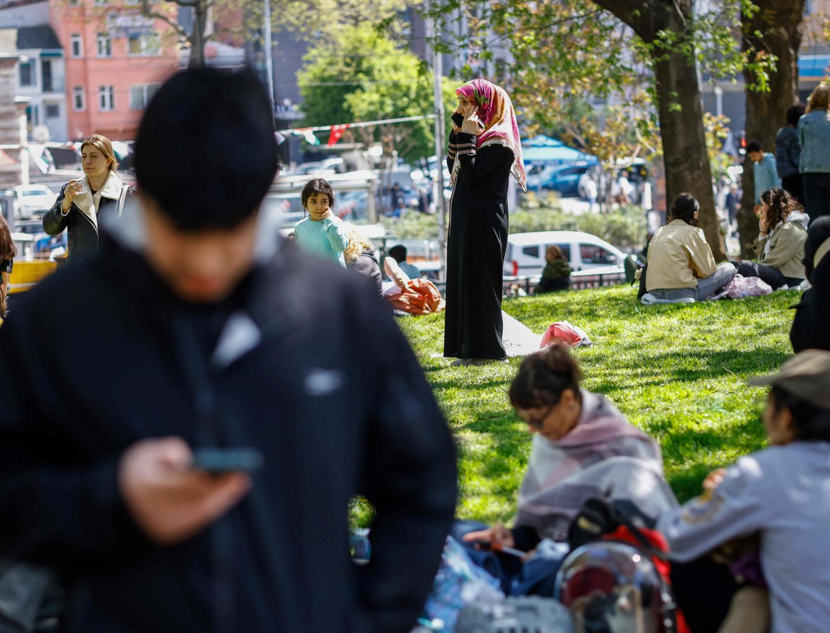 السلطات التركية تعلن إصابة 151 شخصا بسبب الهلع من #زلزال_إسطنبول
#قنا #تركيا
ow.ly/msKv50VGy8v