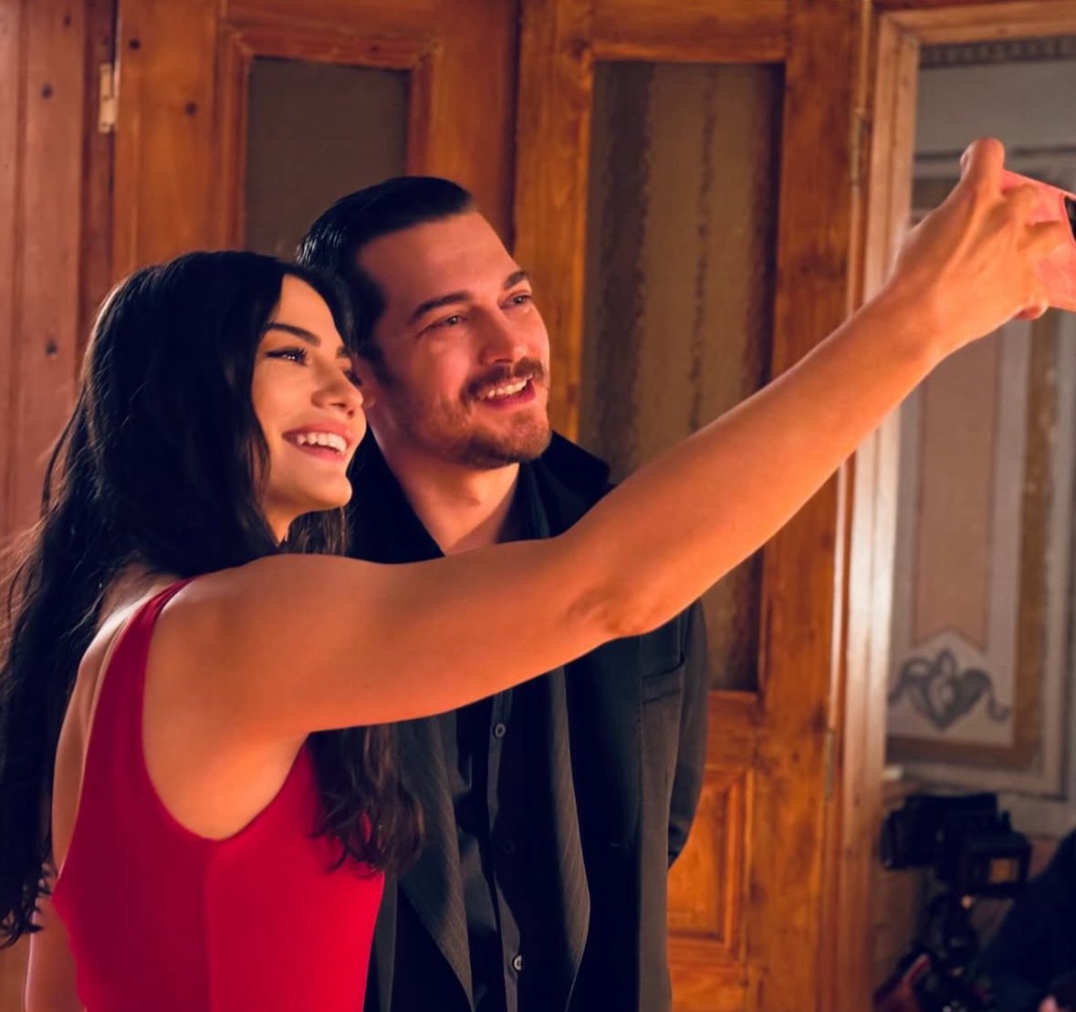 #esrefrüya reklam vermedi hiç. Finale mi gidiyor dizi. #EsrefRuya