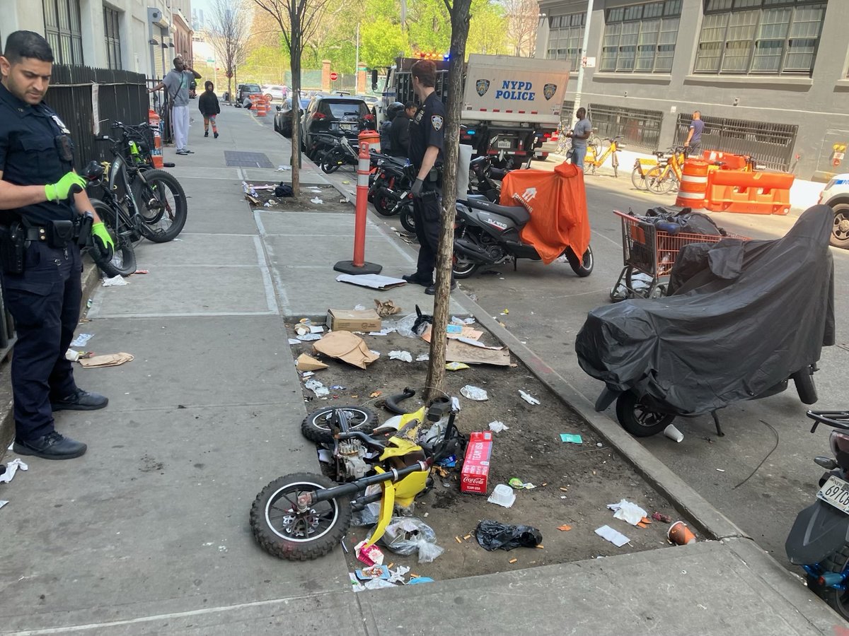 NYPD 88th Precinct tweet media