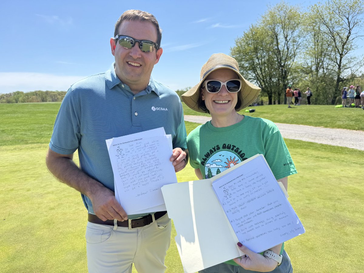 GolfSuper2GM's tweet image. 8 years ago I hosted a @TheFirstGreen 5th grade field trip just days before my wedding and as a thank you the teachers had their students write marriage advice letters for the newlyweds! Well today that same teacher was back for another field trip with with a different grade and…